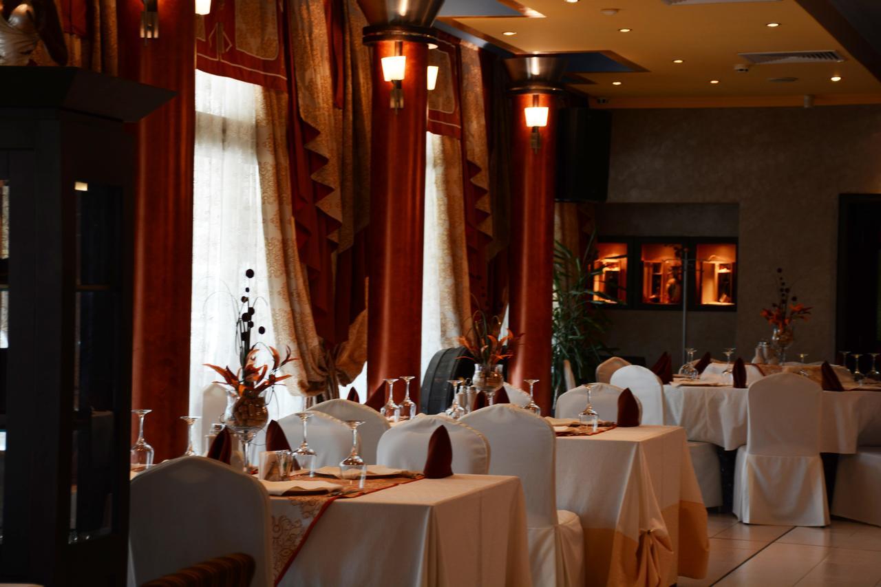 Diplomat Plaza Hotel & Resort Lukovit Exteriér fotografie